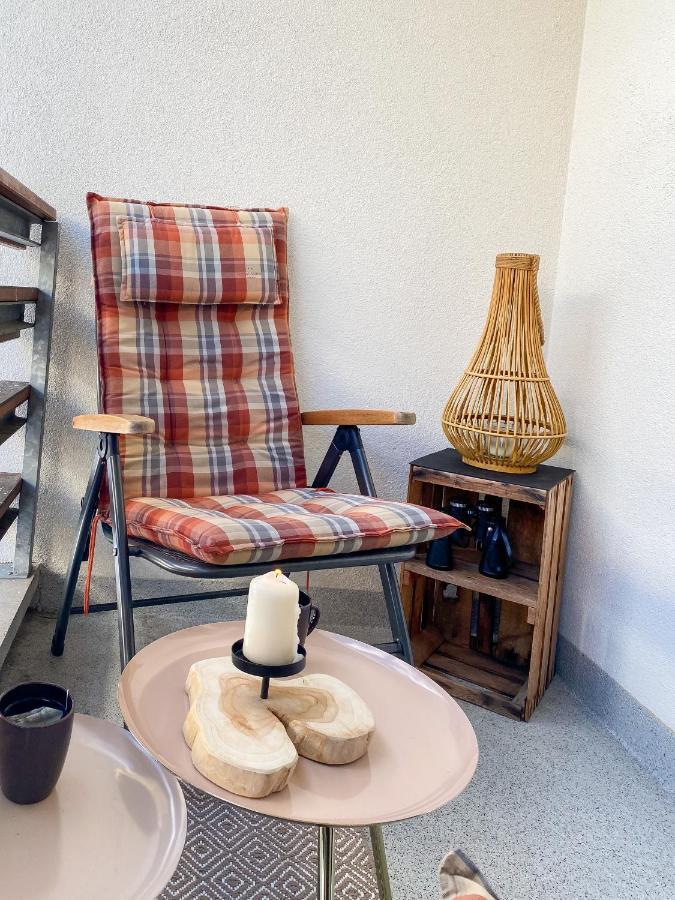 Swissme - Modernes Am Sportplatz Mit Balkon & Parkplatz São Moritz