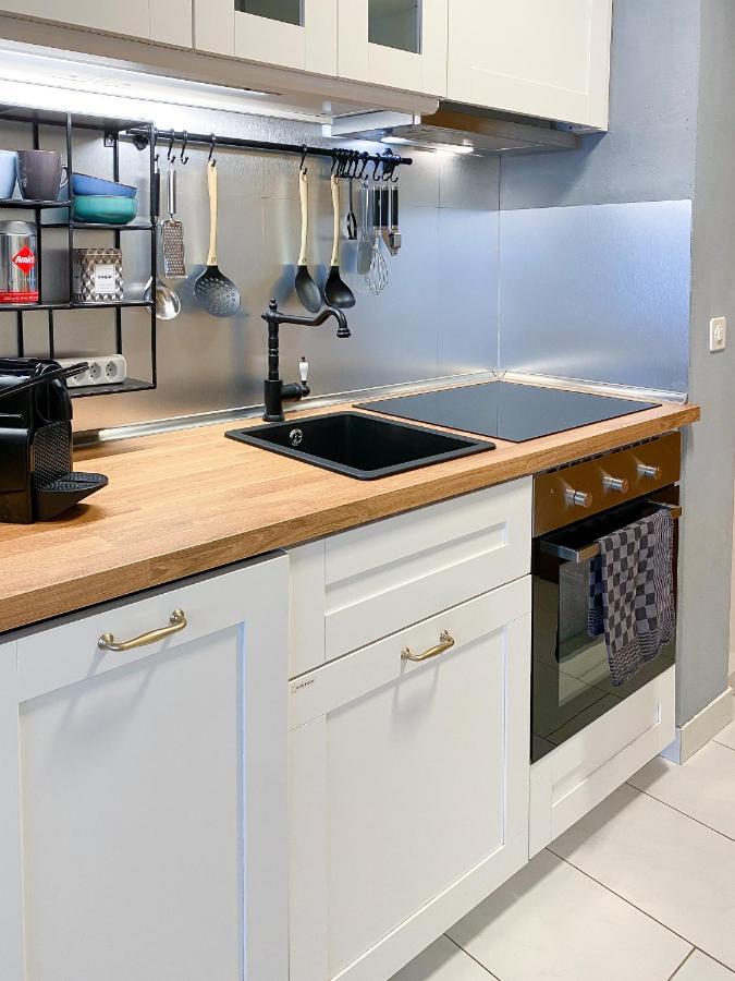 Apartamento Swissme - Modernes Am Sportplatz Mit Balkon & Parkplatz São Moritz